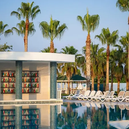 Resort Oz Incekum 5*